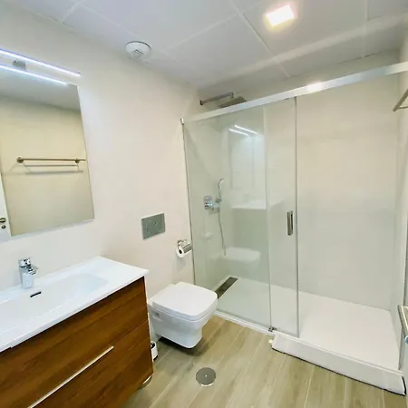 Royal Palm 22 Luxurious 3 Bedroom Penthouse דירה *