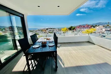 Royal Palm 22 Luxurious 3 Bedroom Penthouse דירה נרחה