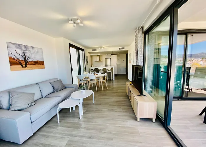 Royal Palm 22 Luxurious 3 Bedroom Penthouse